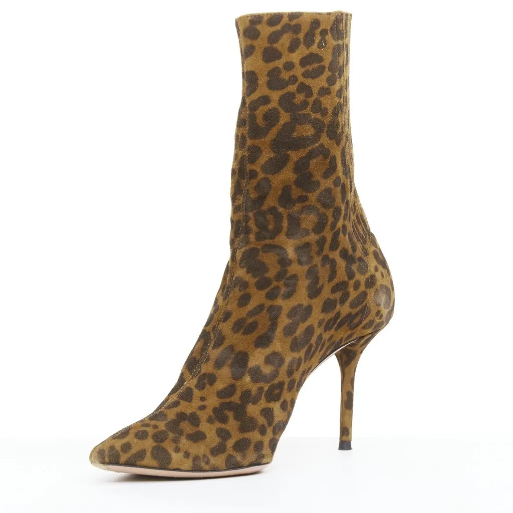 Aquazzura Montmartre Brown Suede Fair - Model View