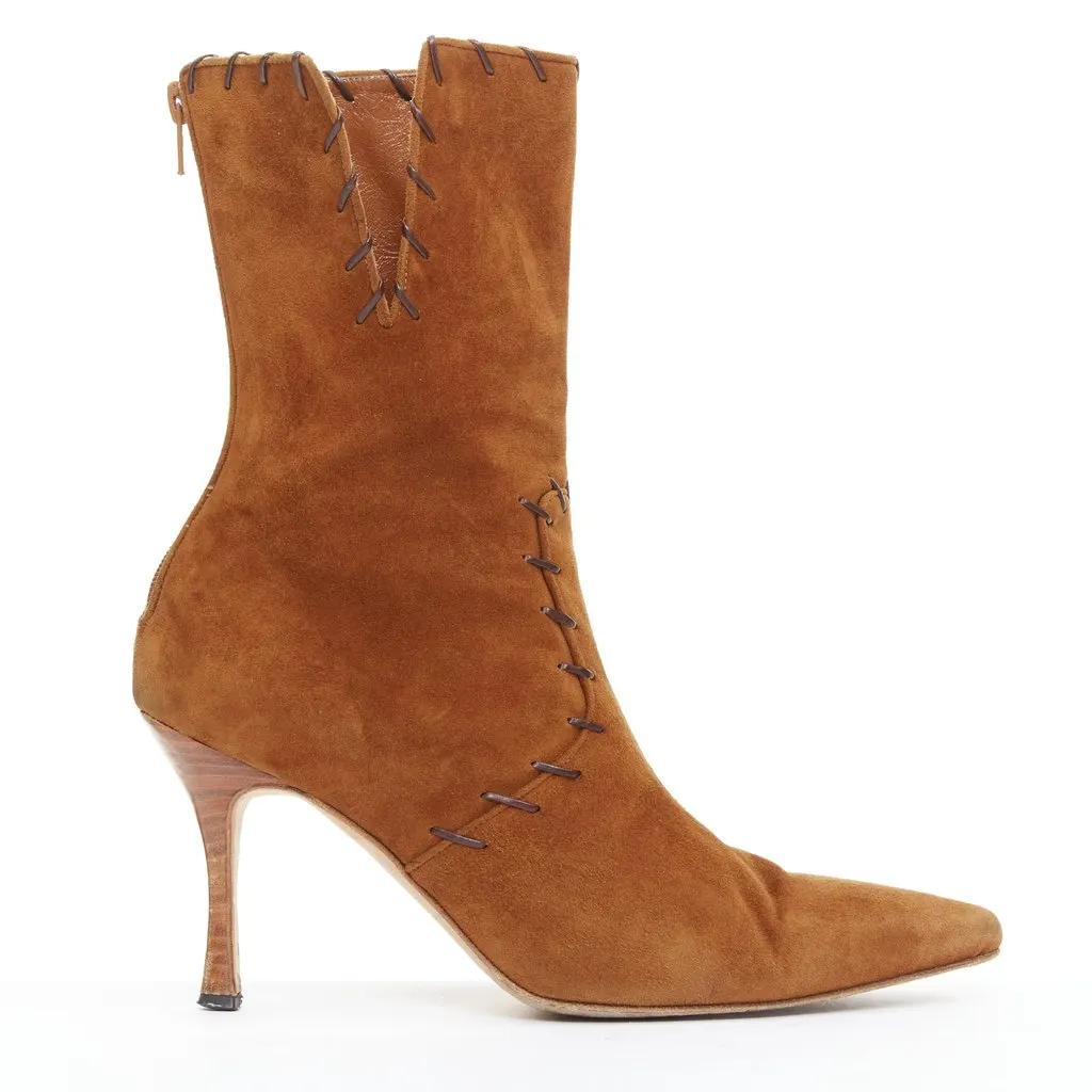 Manolo Blahnik Brown Suede Boots Brown Suede Fair - Front View