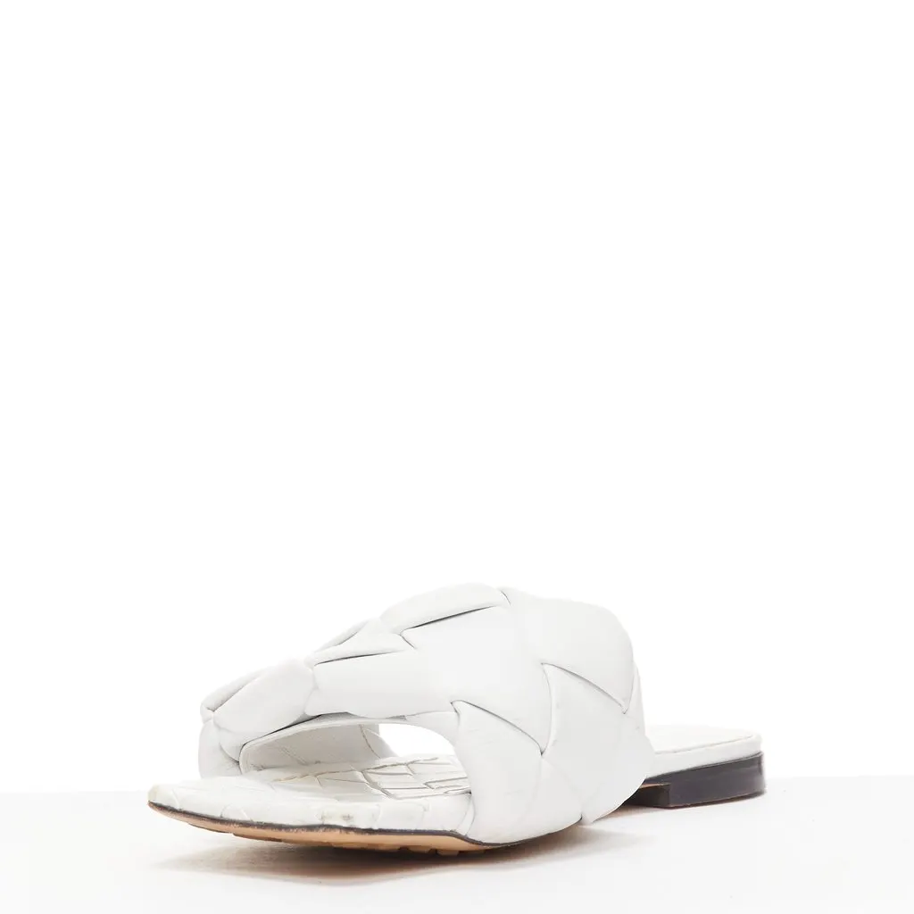 Bottega Veneta Lido White Leather Fair - Model View