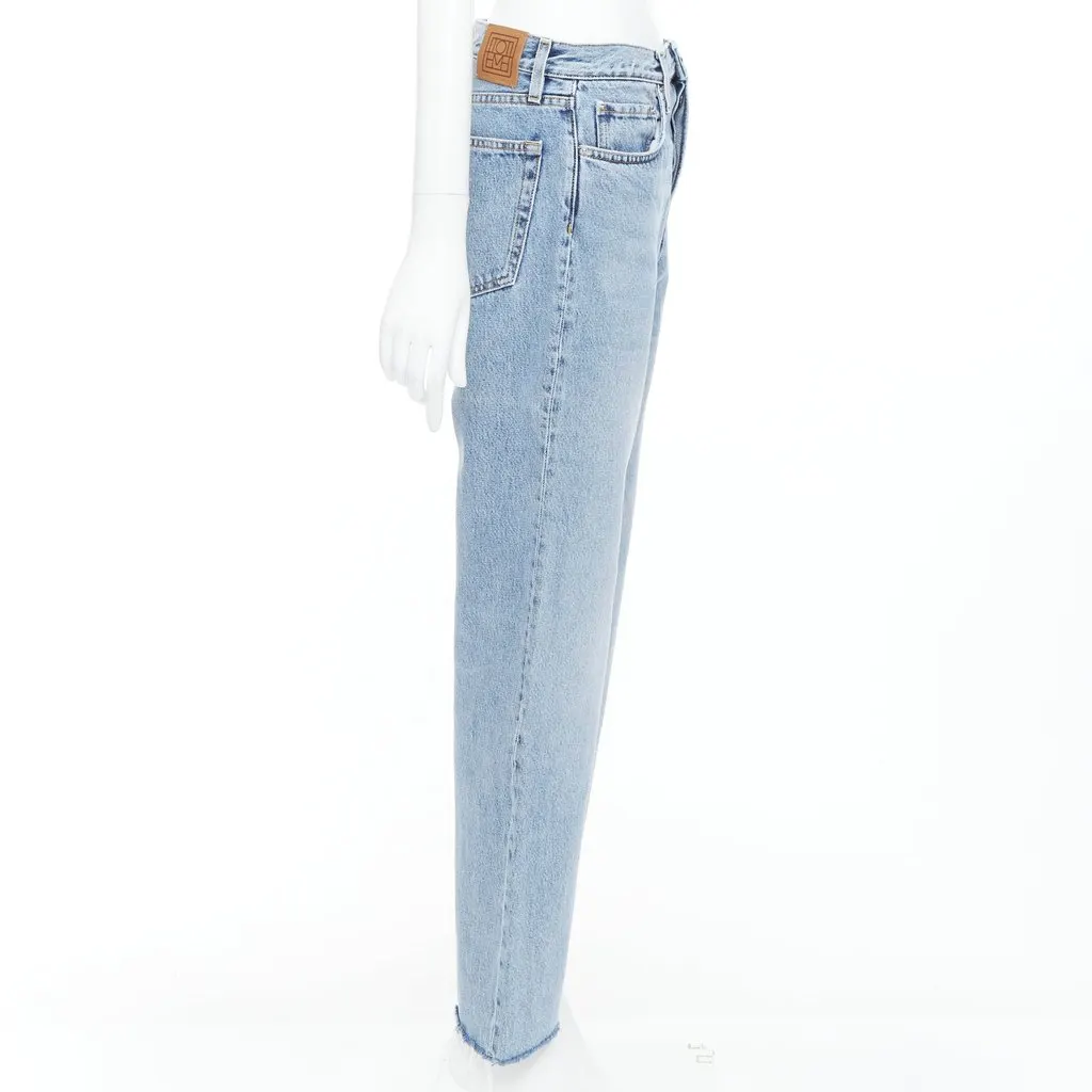 Toteme Classic Cut Blue Cotton Never worn - Model View