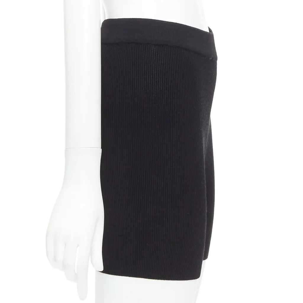 Jacquemus Leather Culotte Pants Black Viscose Very good - Model View