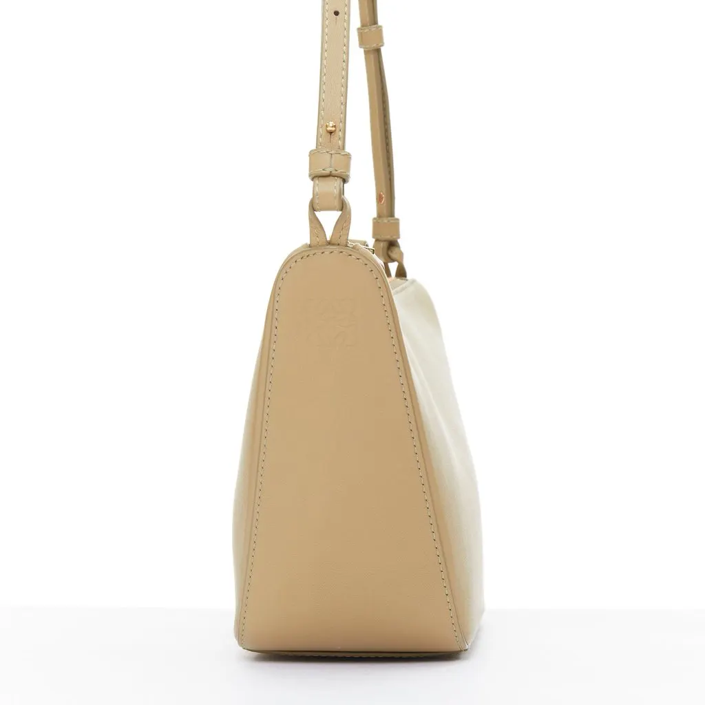Loewe Mini Hammock Khaki Leather Very good - Inside View