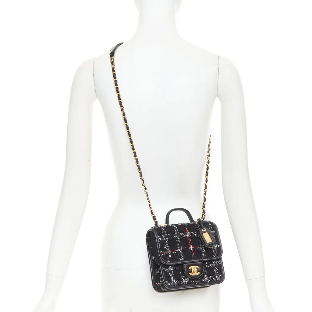 Chanel Tweed School Memory Black Tweed Very good - Back View