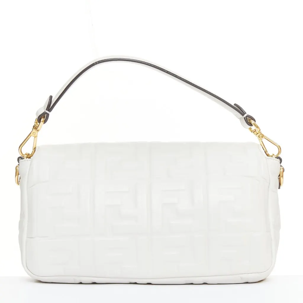 Fendi Baguette Medium White Leather Very good - Box View