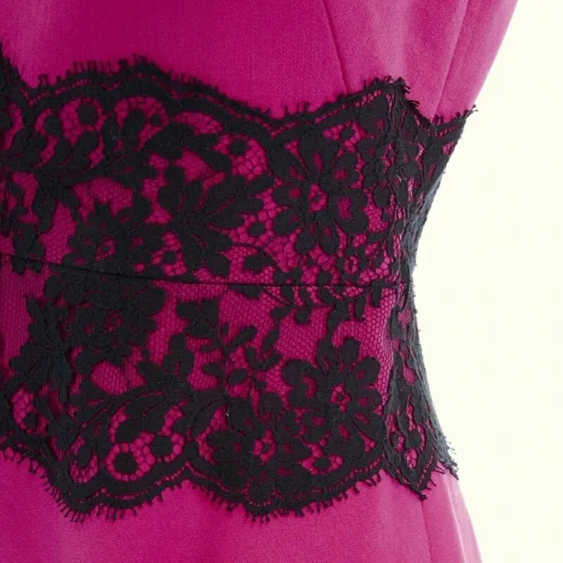 Valentino Lace Waist Skirt Pink Wool Never worn - Back View