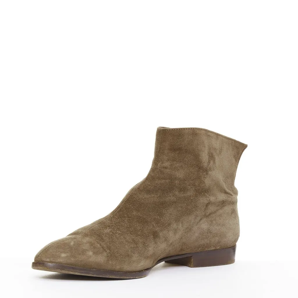 Hermès Brown Suede Boots Brown Suede Fair - Model View