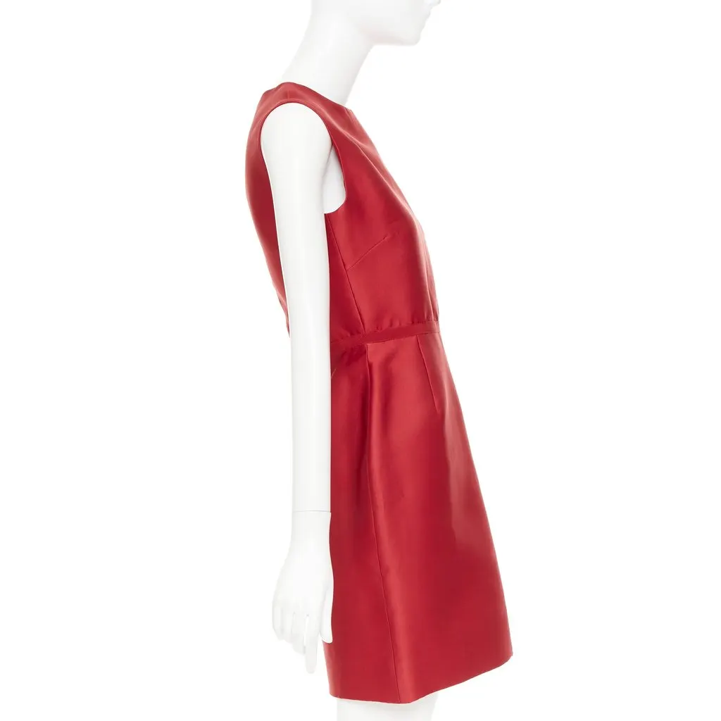 Giambattista Valli Red Polyester Dress Red Polyester Very good - Model View