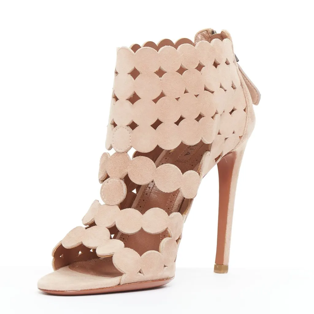Alaïa Scallop Cage Sandals Beige Leather Good - Model View