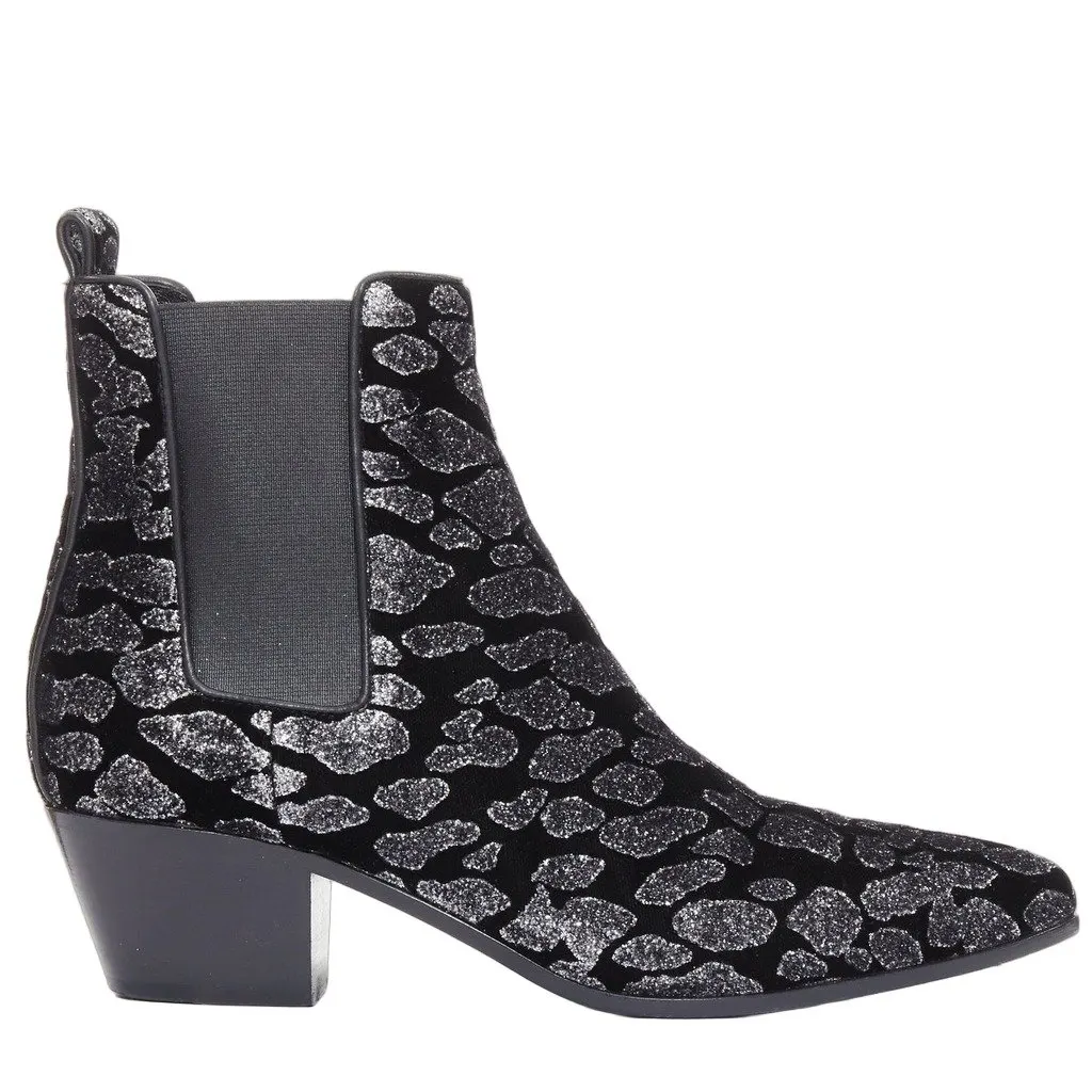 Saint Laurent Black Velvet Boots Black Velvet Very good - Front View