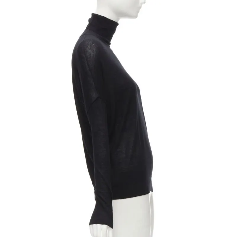 Vince Classic Turtleneck Black Viscose Never worn - Model View