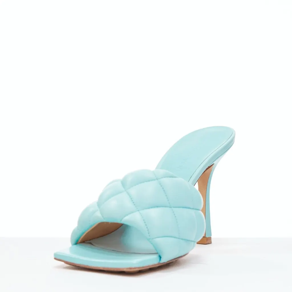Bottega Veneta Blue Leather Heels Blue Leather Very good - Model View