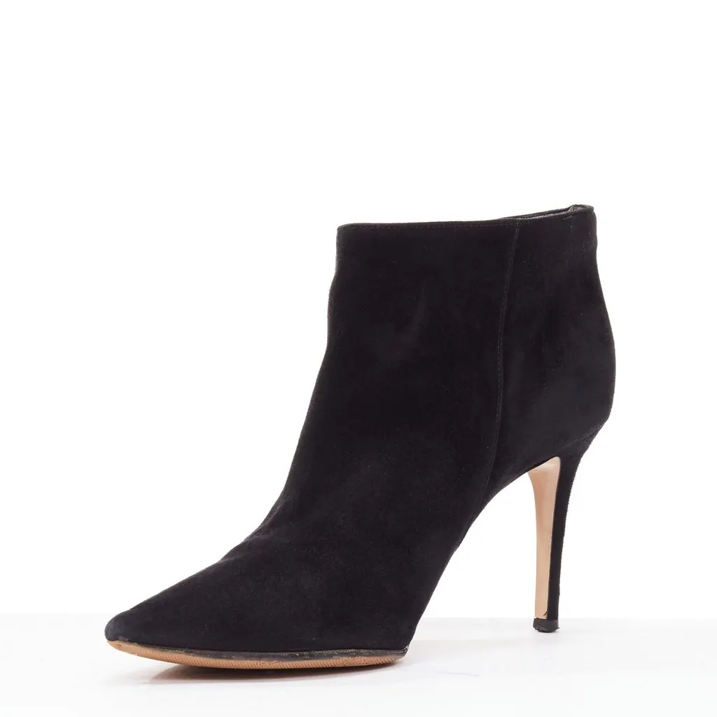 Gianvito Rossi Stilo Black Suede Fair - Model View