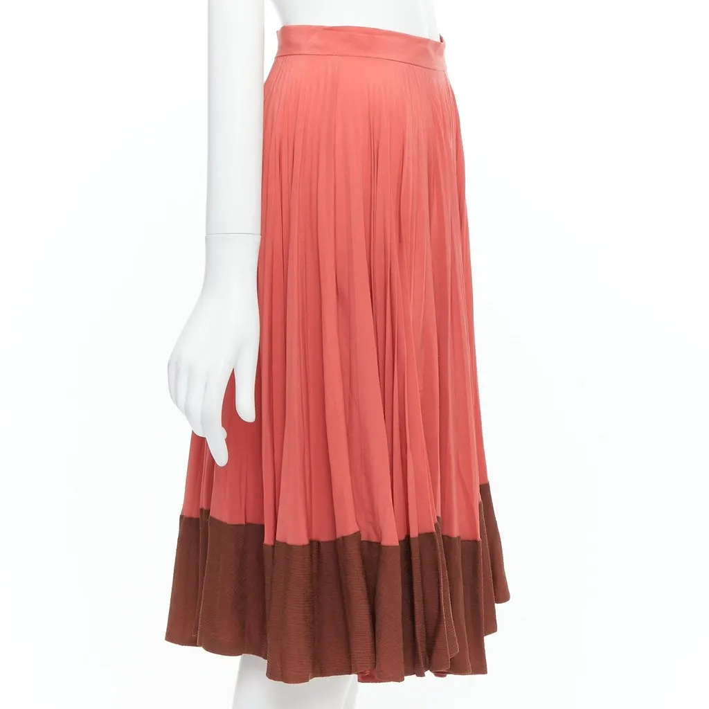 Fendi Colorblock Pleated Skirt Pink Silk Very good - Model View