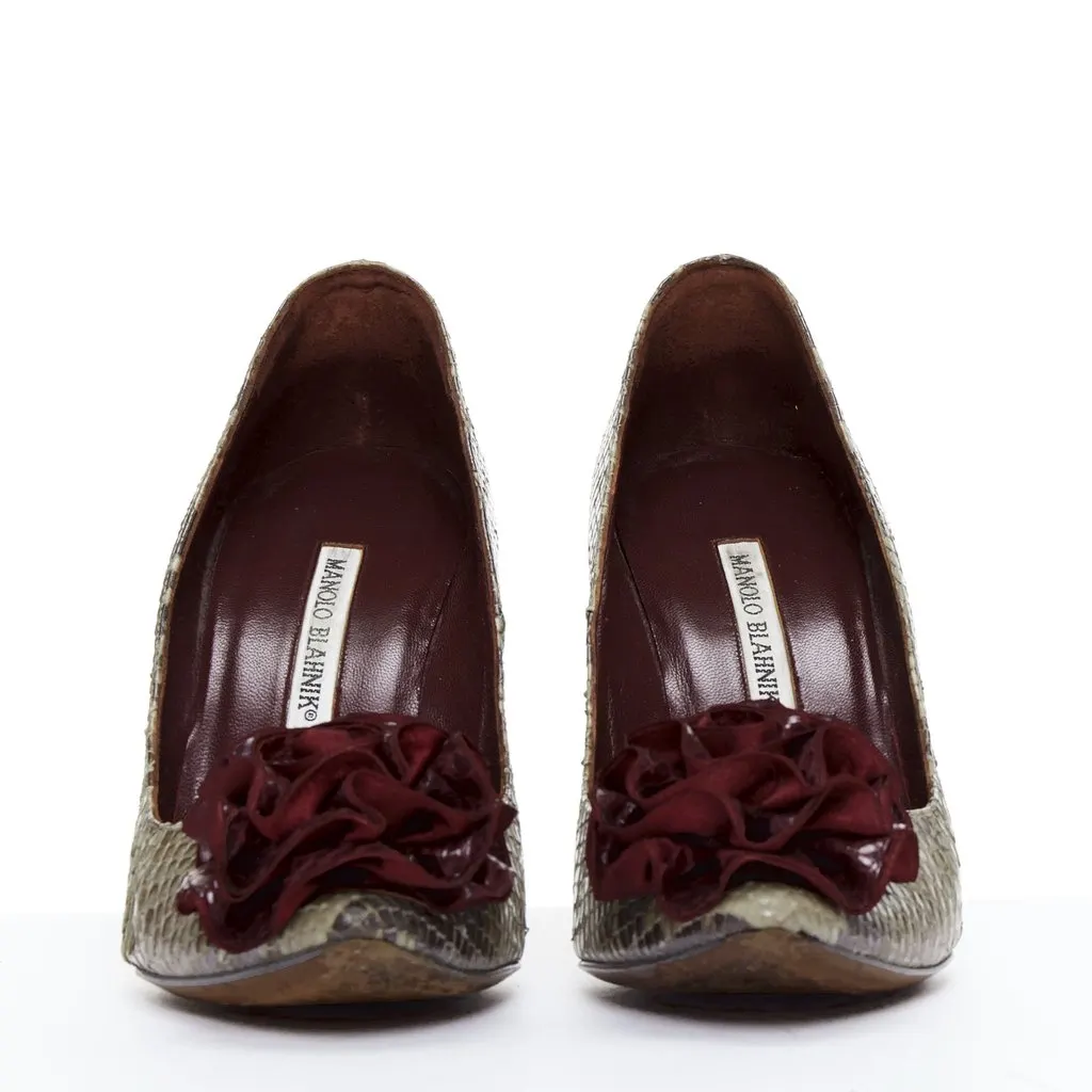 Manolo Blahnik Rose Applique Pumps Khaki Leather Good - Inside View