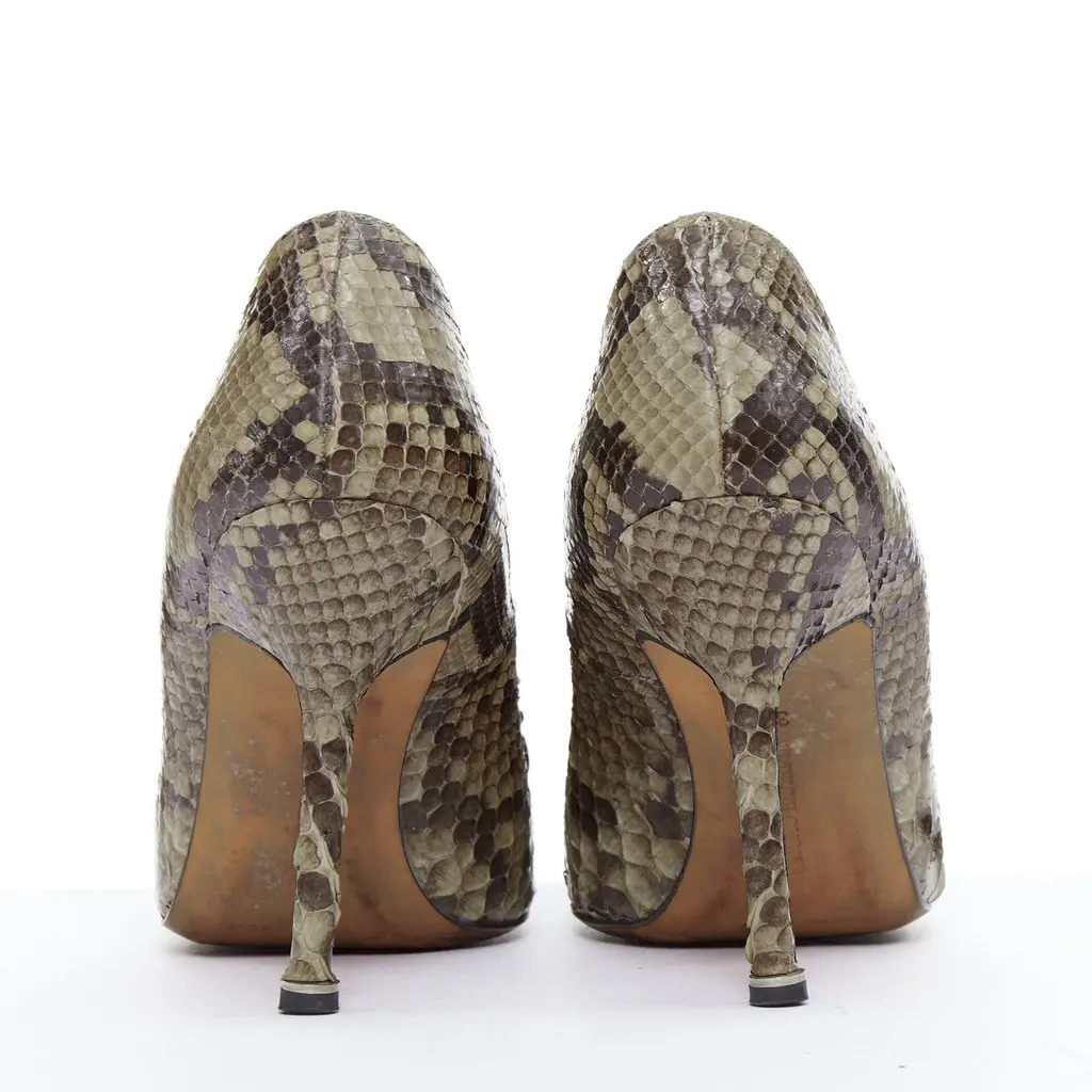 Manolo Blahnik Rose Applique Pumps Khaki Leather Good - Box View
