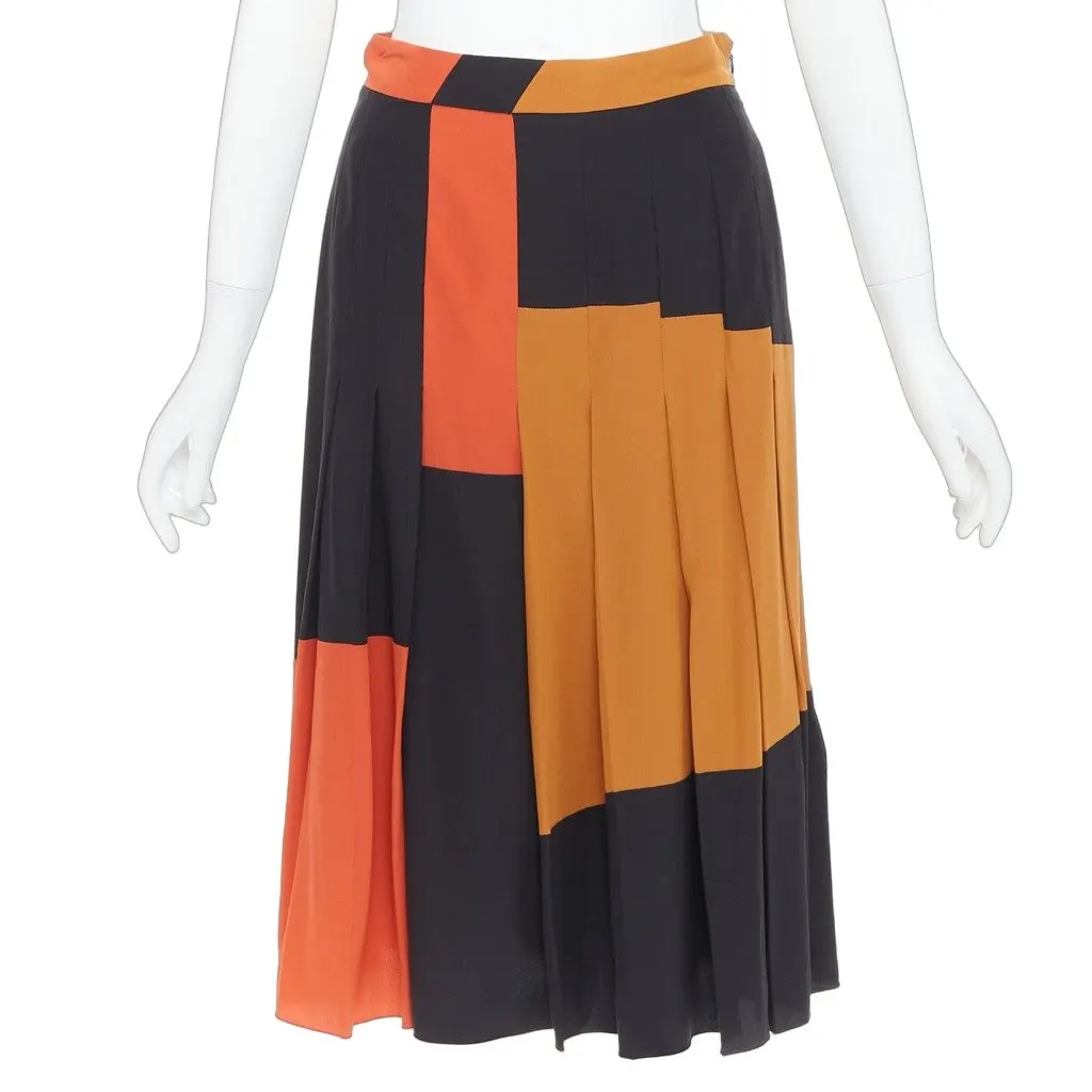 Bottega Veneta Colorblock Pleated Skirt Black Silk Never worn - Front View