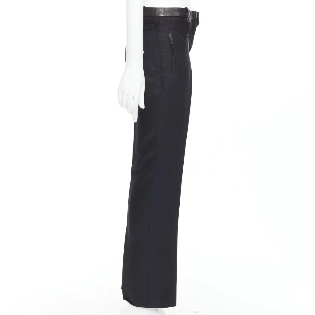 Versace Cropped Vintage Pants Black Cotton Very good - Model View