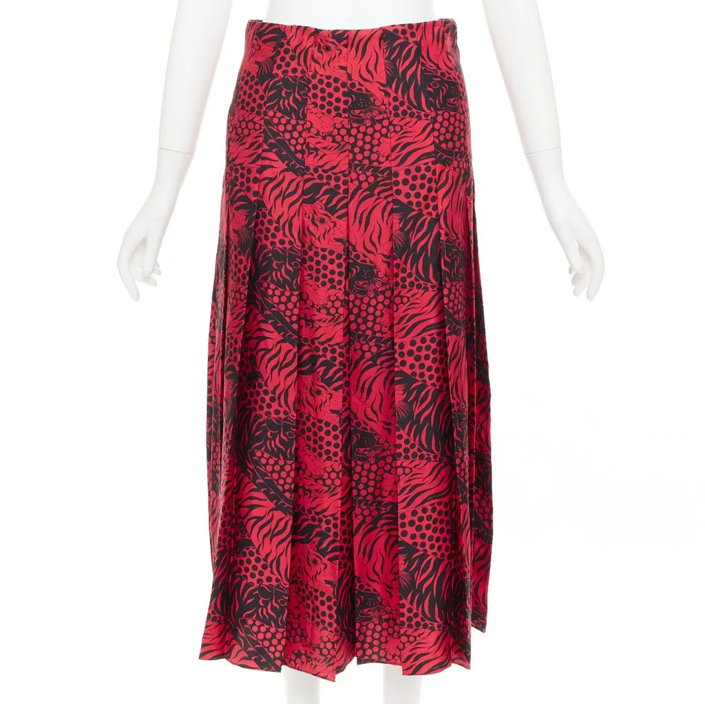 Gucci Red Silk Skirt Red Silk Very good - Front View