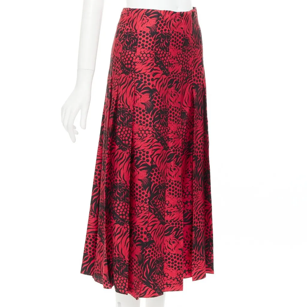 Gucci Red Silk Skirt Red Silk Very good - Inside View