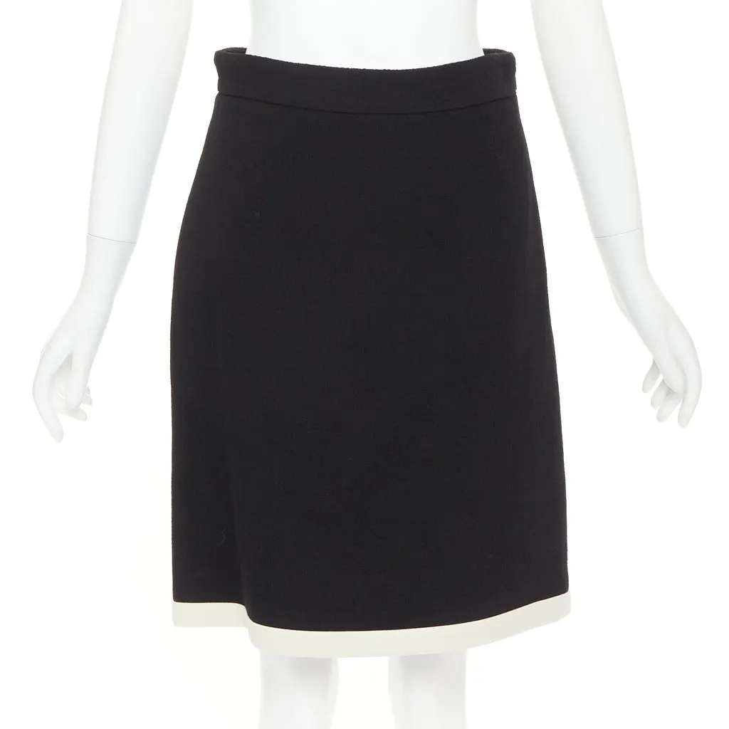 Gucci Black Wool Skirt Black Wool Very good - Front View
