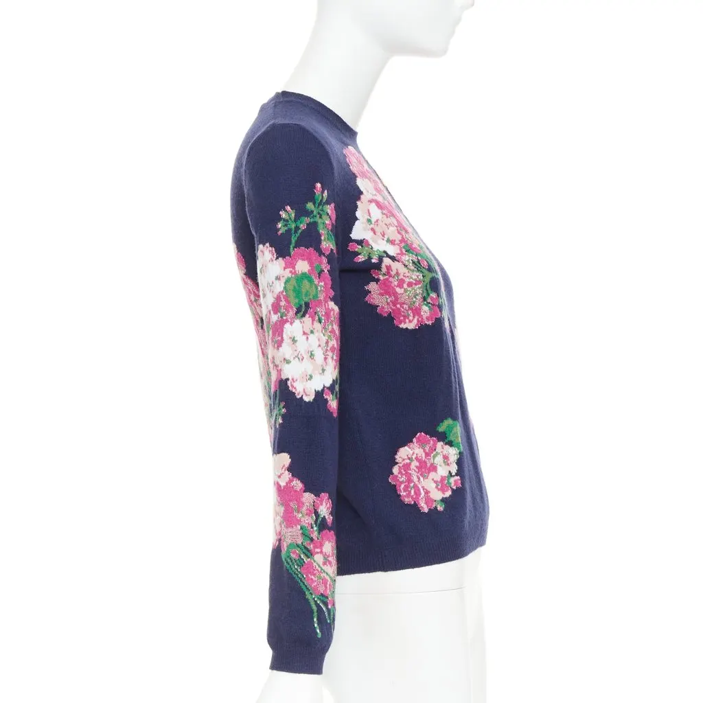 Gucci Navy Wool Knitwear Navy Wool Very good - Model View