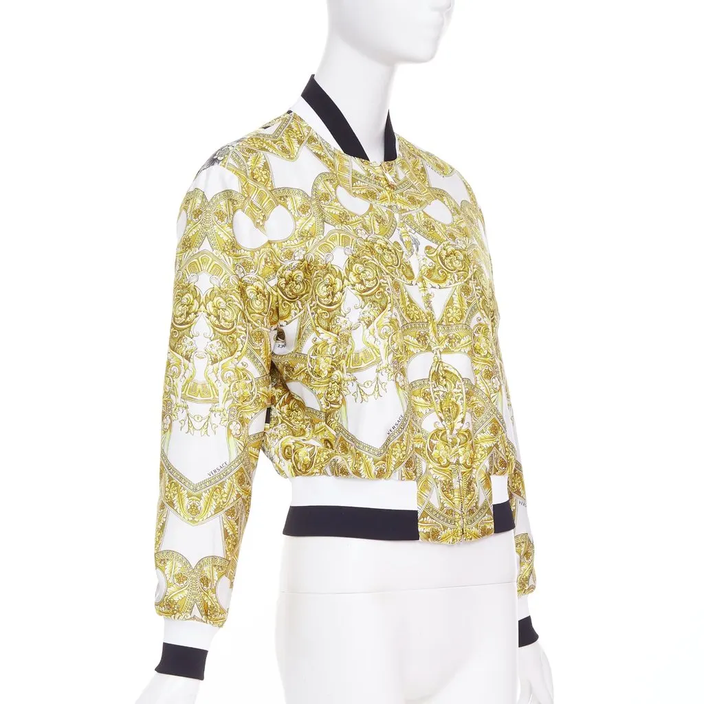 Versace White Silk Coat White Silk Never worn, with tag - Model View