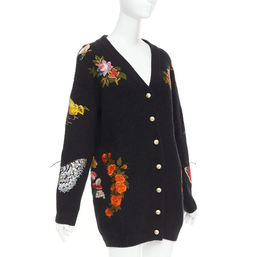 Gucci Black Wool Knitwear Black Wool Very good - Model View