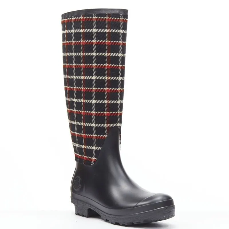 Moncler Gradient Platform Boots Black Rubber Never worn - Back View