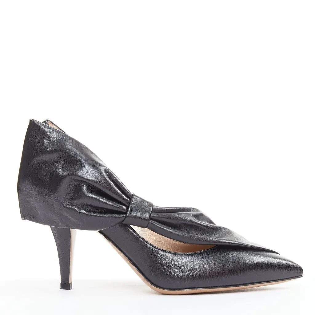 Valentino Black Leather Heels Black Leather Very good - Front View
