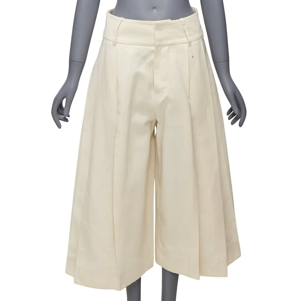 Marni Cargo Pocket Shorts Ecru Cotton Fair - Front View