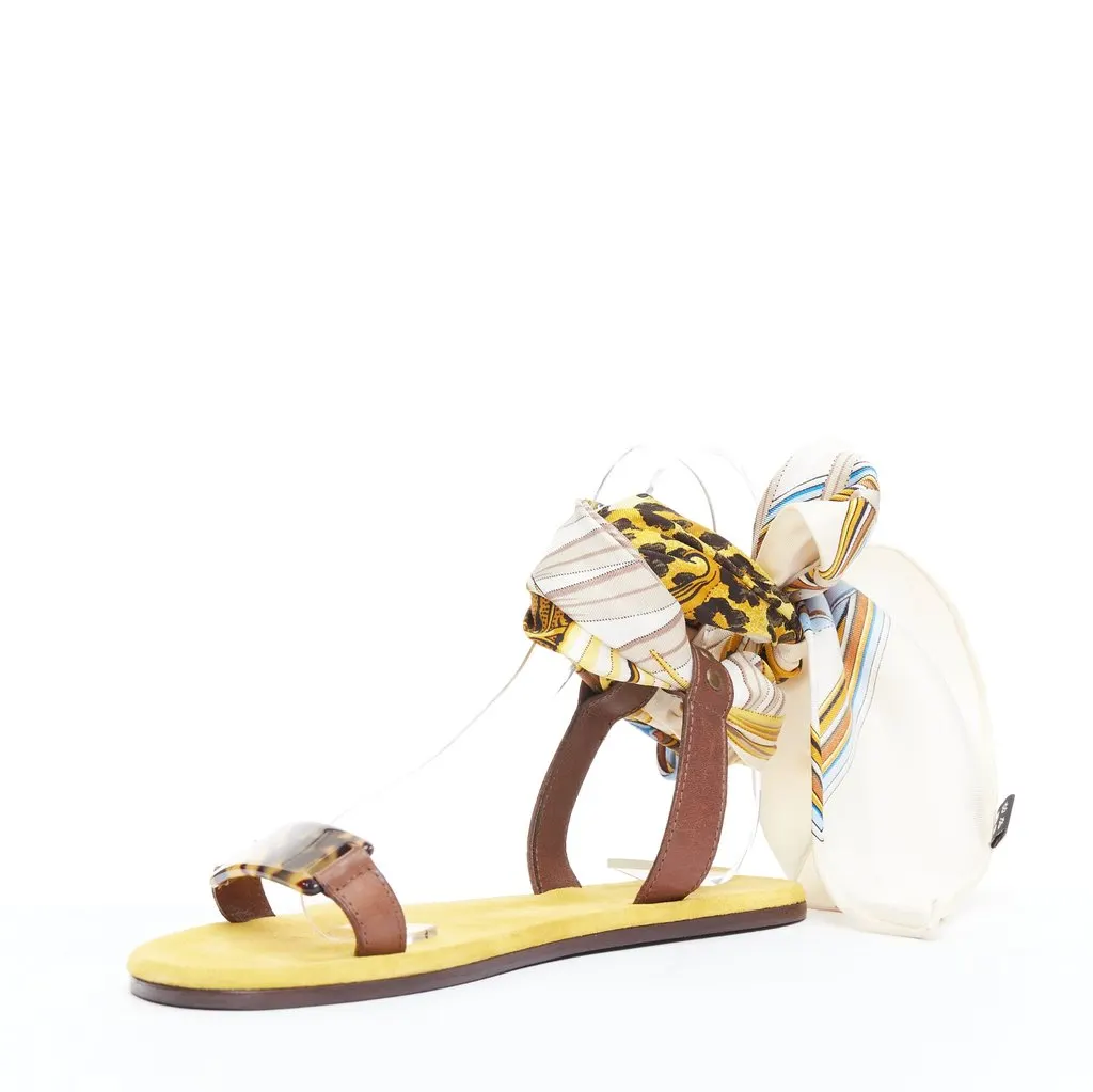 Unsigned Scarf Tie Sandals Yellow Leather Good - Model View
