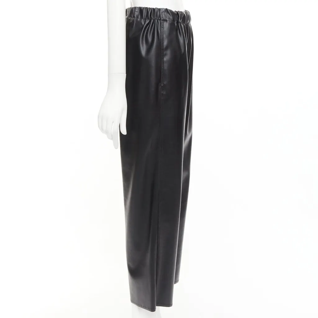 Maison Martin Margiela Grommet Cropped Pants Black Polyester Very good - Model View