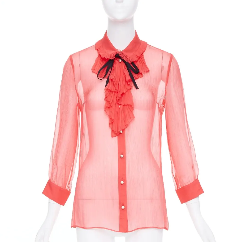 Gucci Red Silk Top Red Silk Very good - Front View