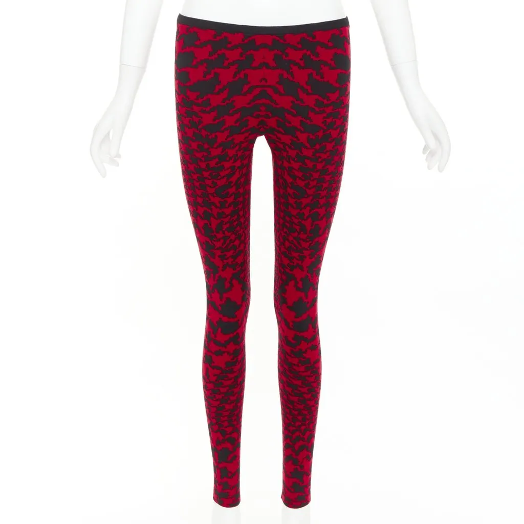 Alexander McQueen Red Wool Trouser Red Wool Very good - Front View