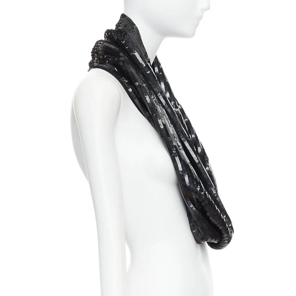 Monse Fur Collar Scarf Black Silk Very good - Model View