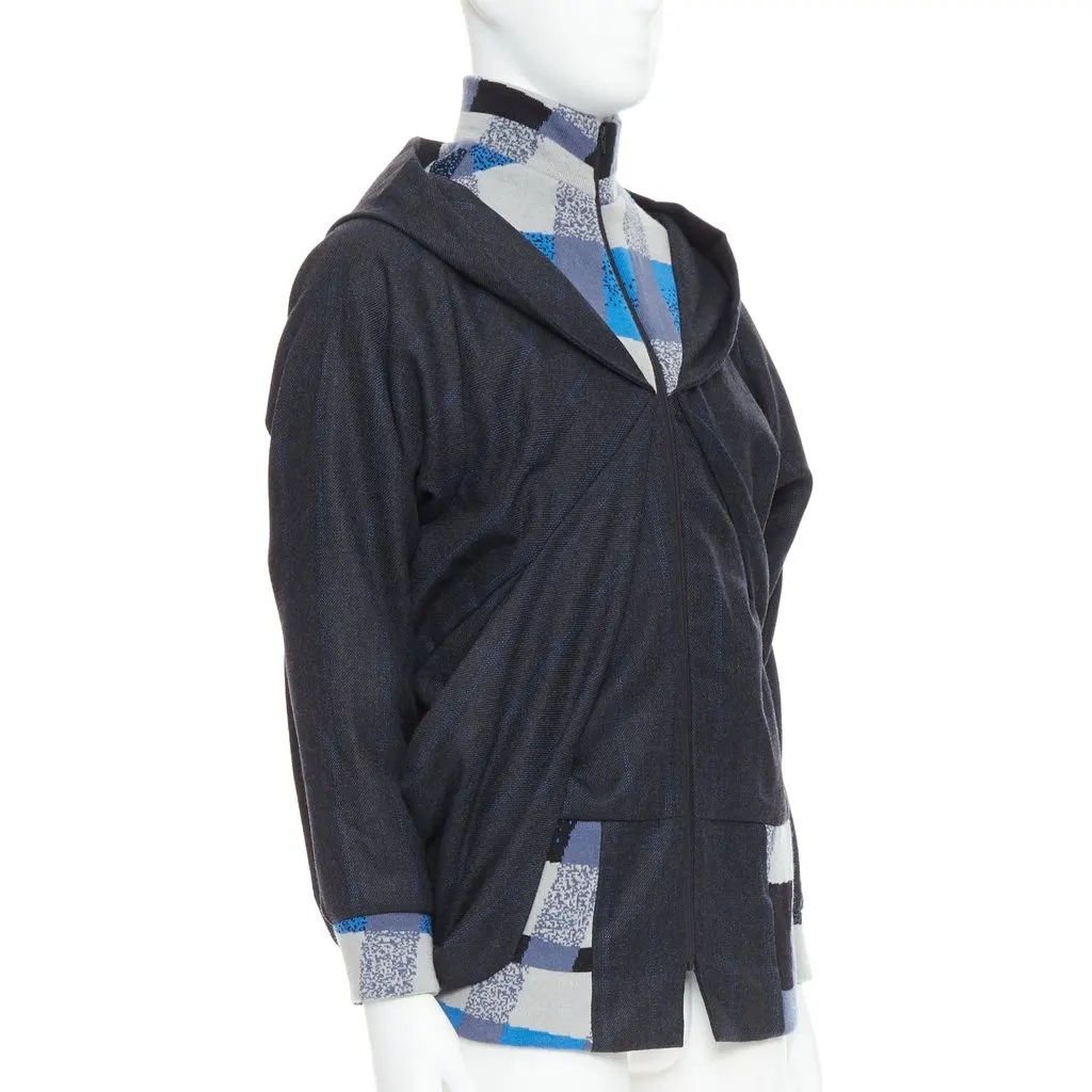 Unsigned Geometric Wool Jacket Blue Wool Very good - Model View