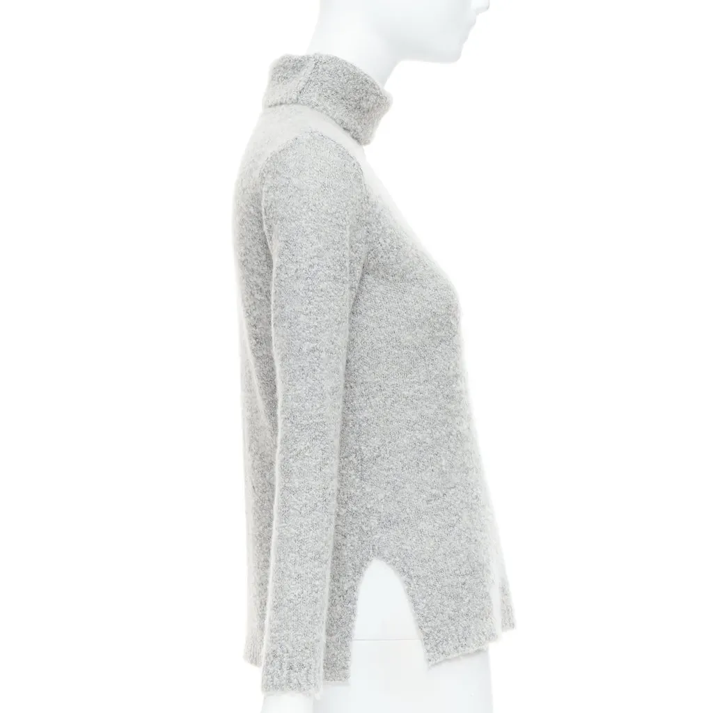 Club Monaco Turtleneck Long Sweater Grey Cashmere Never worn - Model View
