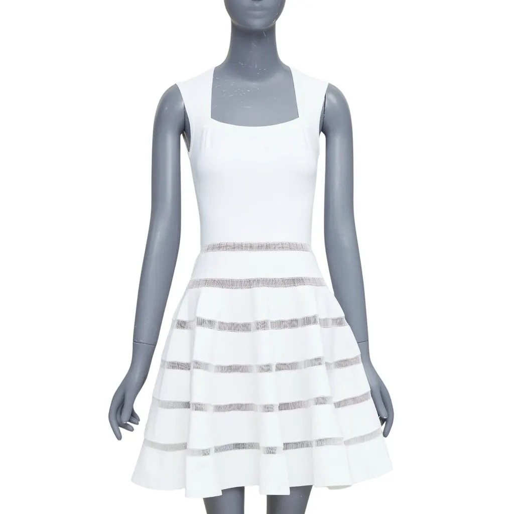Alaïa Ecru Viscose Dress Ecru Viscose Very good - Front View