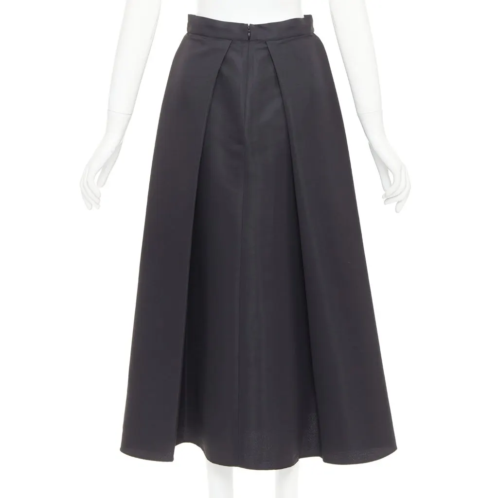 Unsigned Leighton Black Polyester Never worn, with tag - Box View