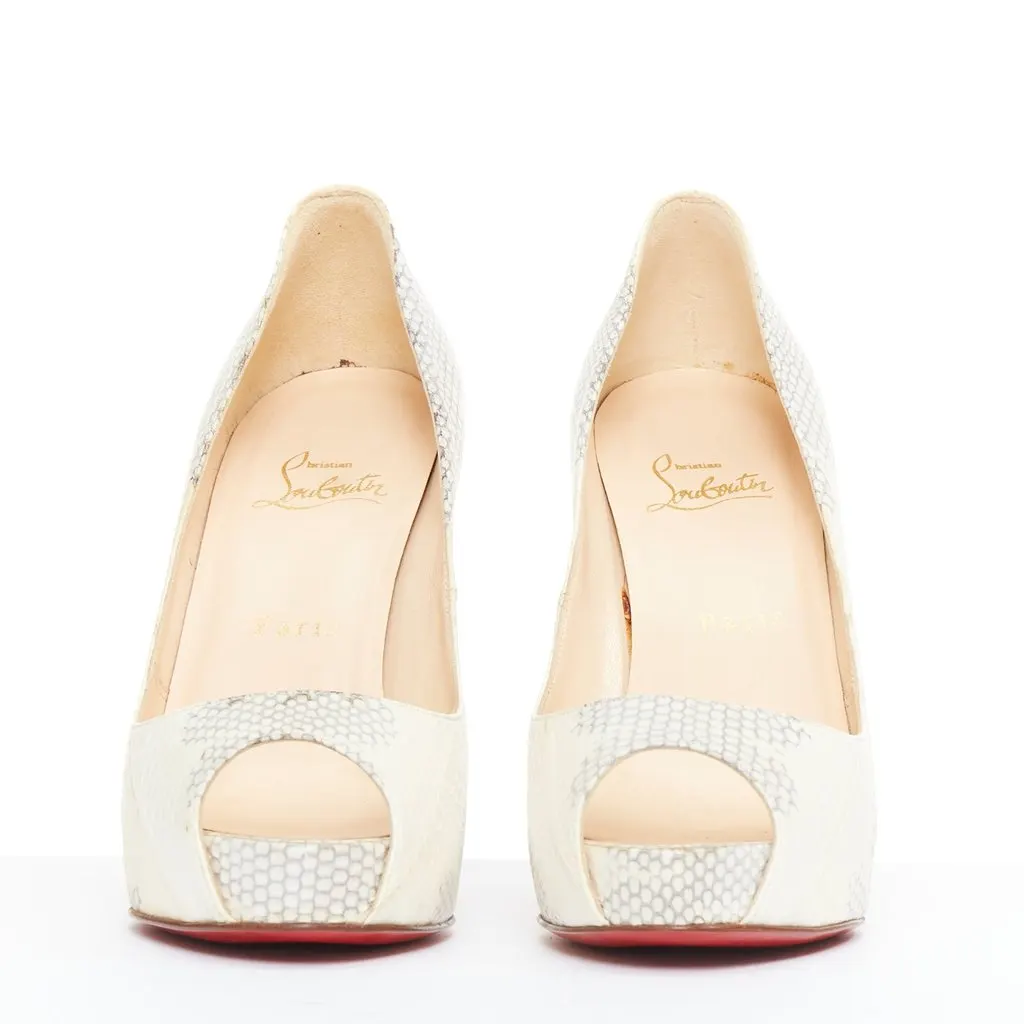 Christian Louboutin Ecru Leather Heels Ecru Leather Fair - Inside View