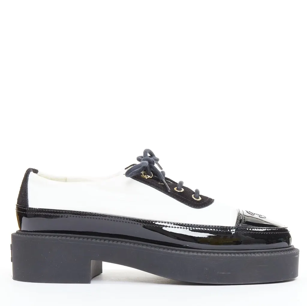Chanel Black Polyester Lace ups Black Polyester Very good - Front View
