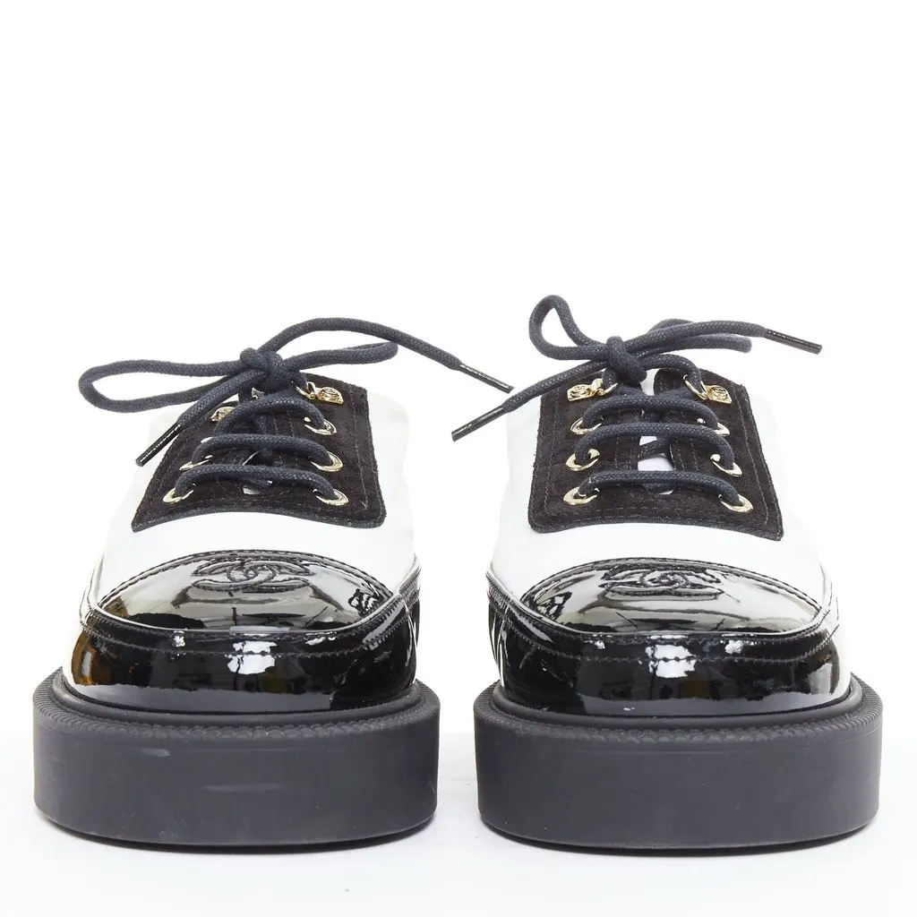 Chanel Black Polyester Lace ups Black Polyester Very good - Model View