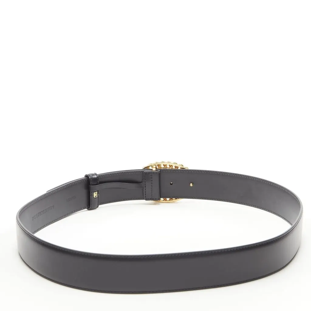 Versace DCU7828 DVTP1 D41TP Black Leather Never worn, with tag - Model View