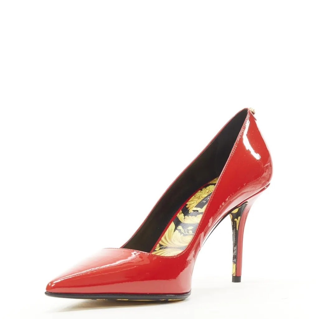 Versace DST037M DVE21 K5NOH Red Leather Never worn - Model View