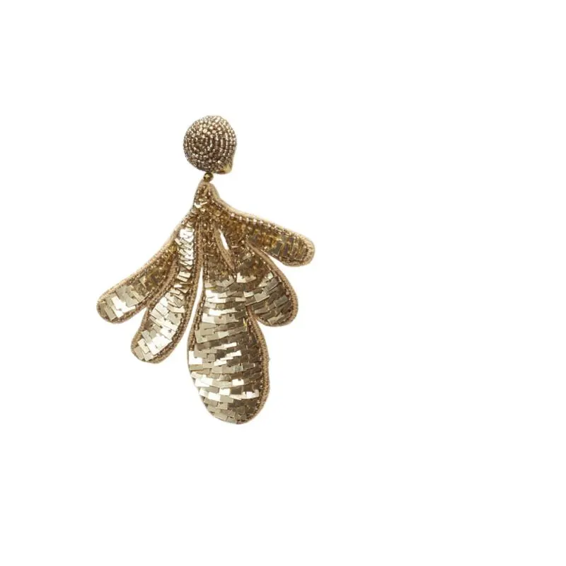 Oscar de la Renta sequin leaf earring Gold Never worn - Front View