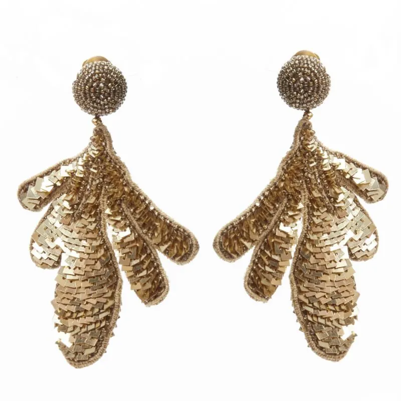 Oscar de la Renta sequin leaf earring Gold Never worn - Back View
