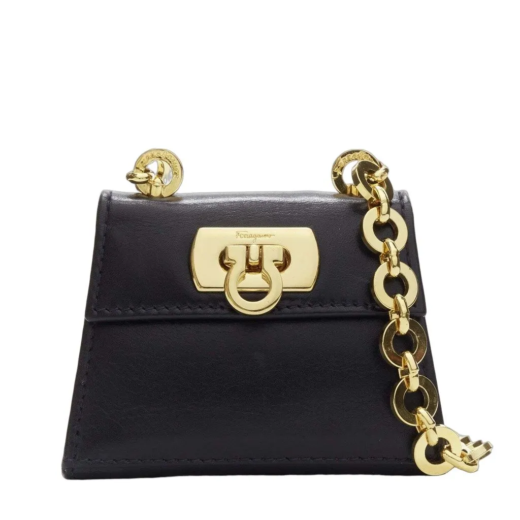 Salvatore Ferragamo GAncini Black Leather Very good - Front View