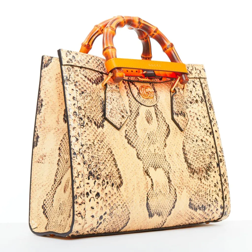 Gucci Diana NM Small Beige Leather Very good - Inside View