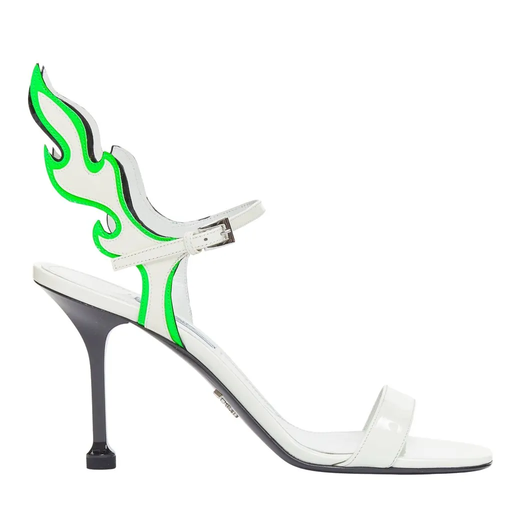 Prada White Leather Heels White Leather Never worn - Front View