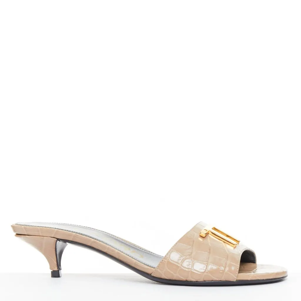 Tom Ford Beige Leather Heels Beige Leather Very good - Front View